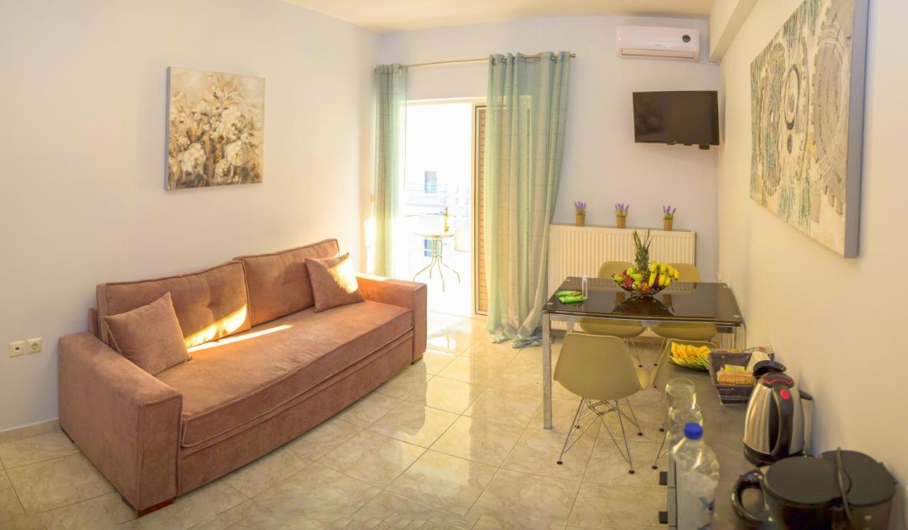 Marietta City Center Apartments נאפפליו מראה חיצוני תמונה